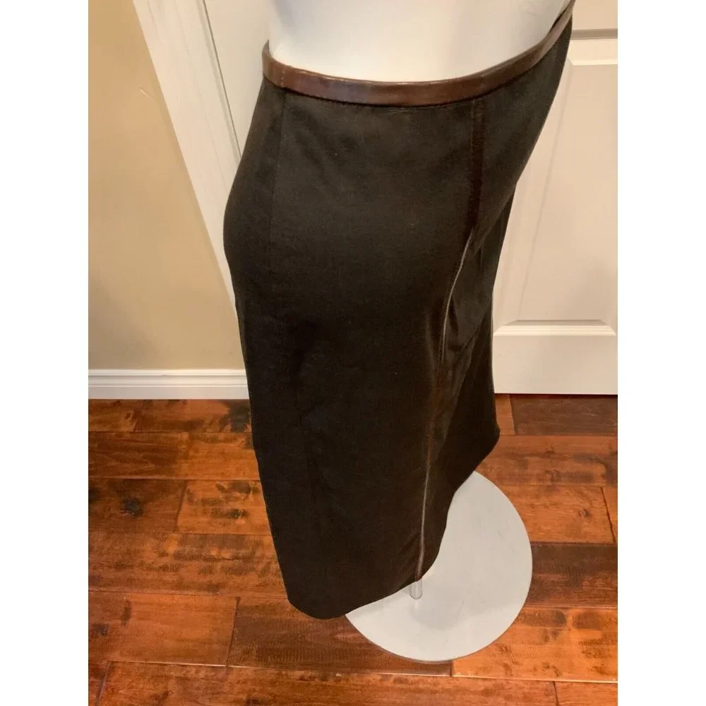 Celine Finition Main Brown Wool Pencil Skirt, Size 8 (US) 40 (EU) NWT! - Picture 3 of 7